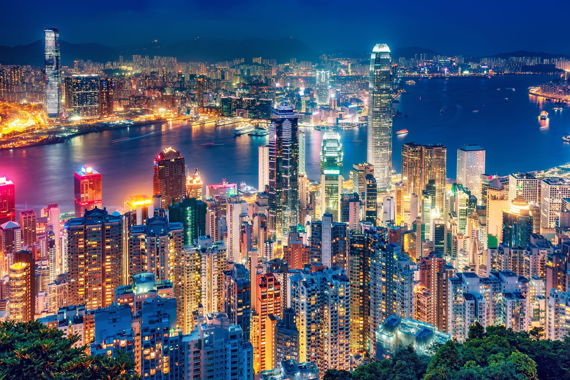 Scenic view on Hong Kong island, China, by night.